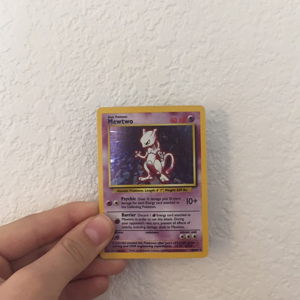 MEWTWO POKÉMON CARD